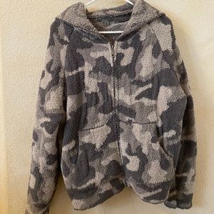 Barefoot dreams zip up hoodie